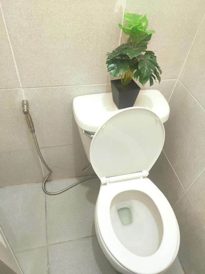 Airport Villamor Transient Rooms มะนิลา ภายนอก รูปภาพ